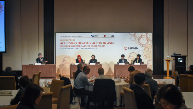 セッション1:高齢者の「健康」の変化と将来:良くなる? 悪くなる?