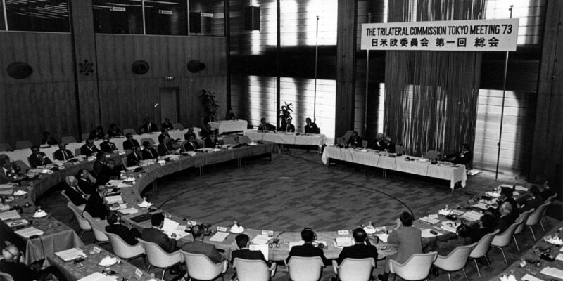 日米欧委員会(現 三極委員会)設立東京総会(1973)
Inaugural Plenary Meeting of the Trilateral Commission in Tokyo
